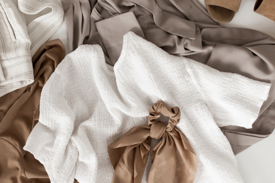 5 Easy Steps to Achieve a Decluttered Wardrobe